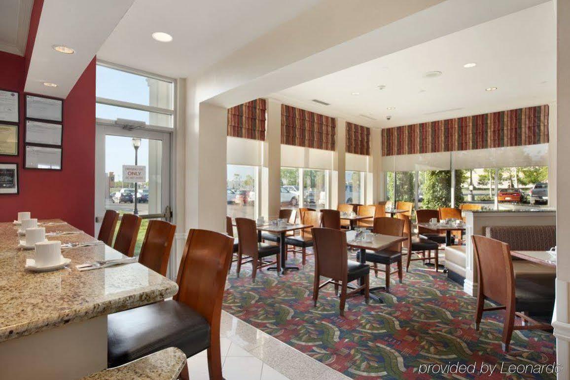 Hilton Garden Inn West Edmonton Luaran gambar