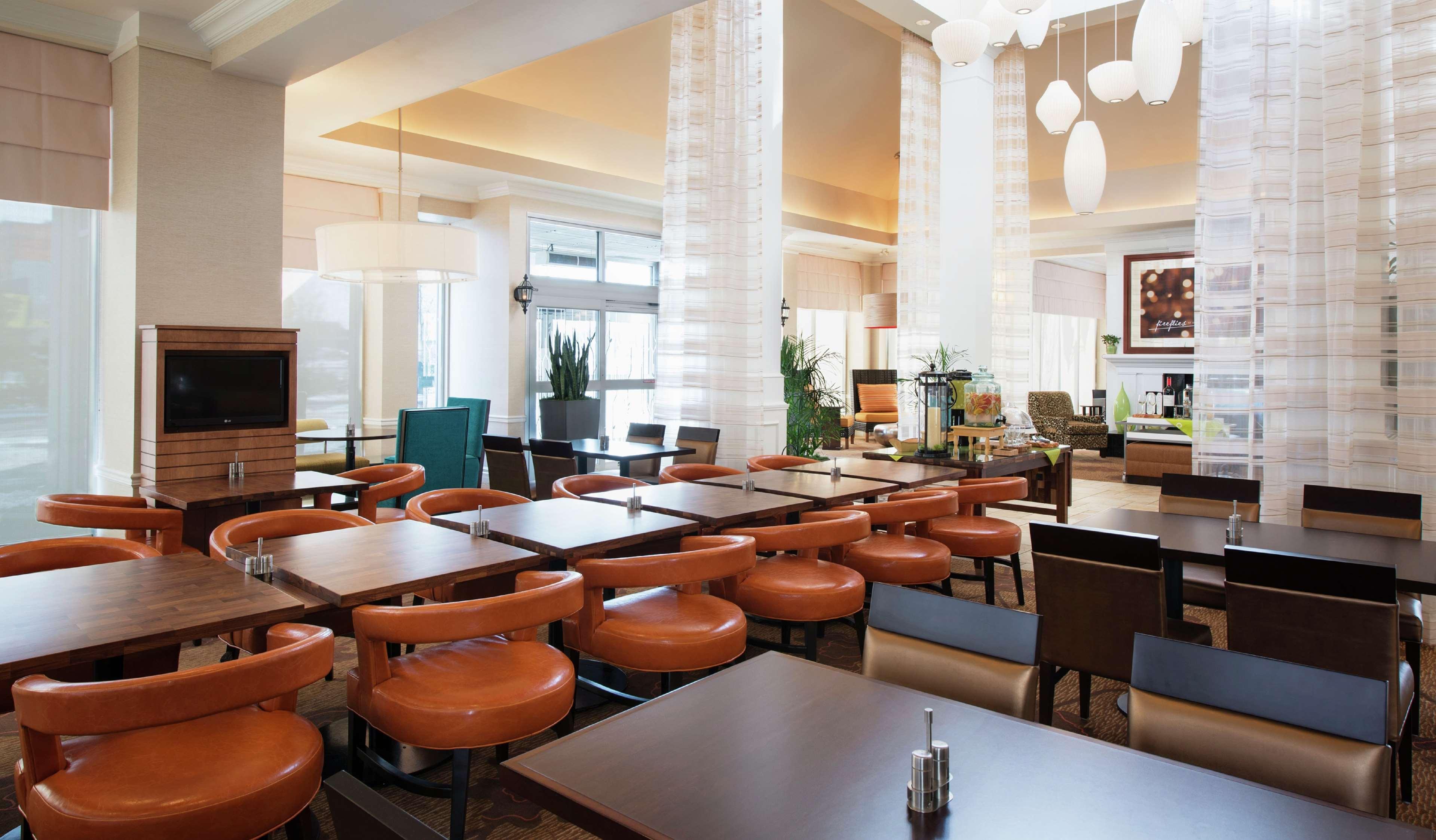 Hilton Garden Inn West Edmonton Luaran gambar