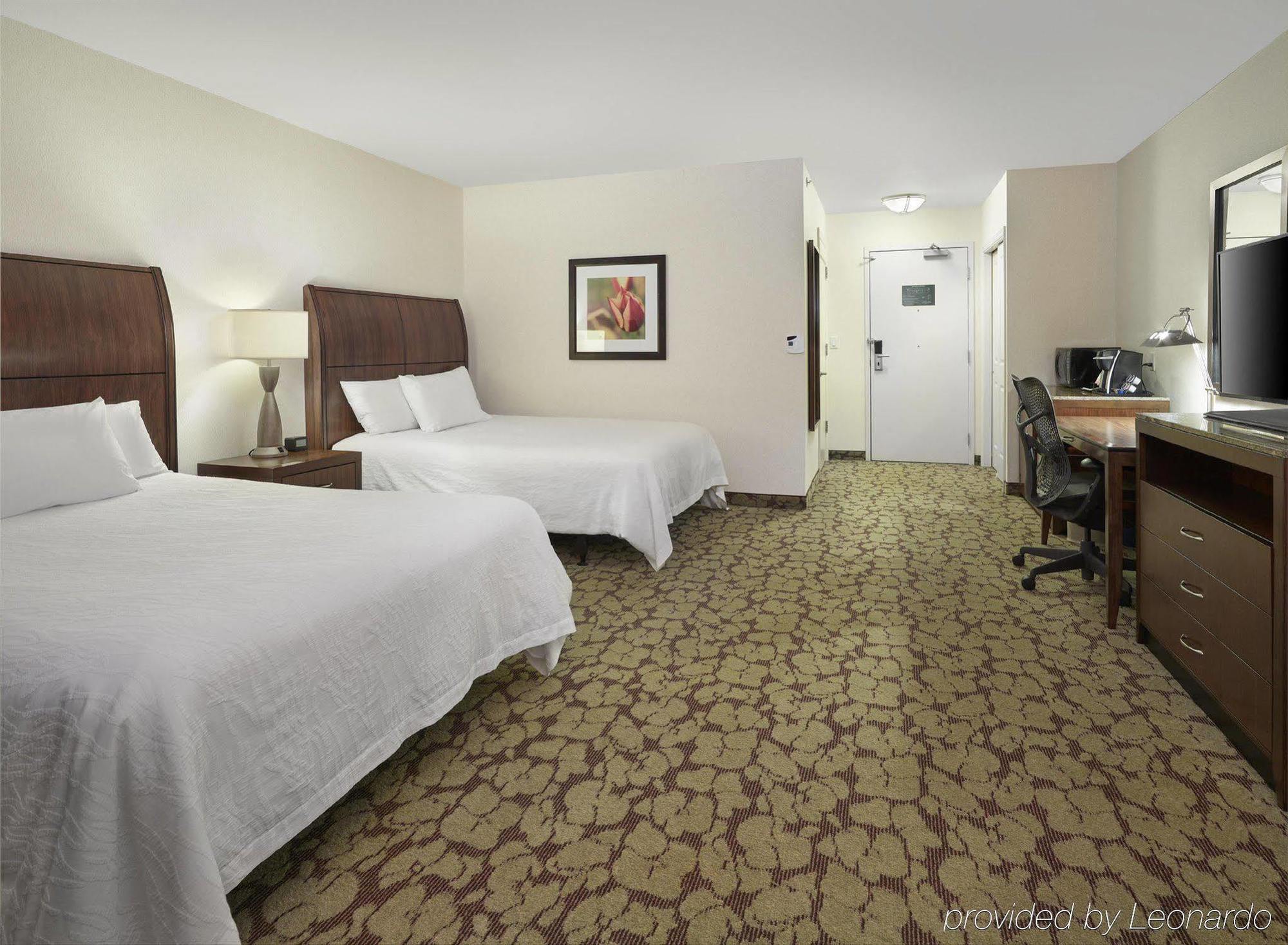 Hilton Garden Inn West Edmonton Luaran gambar